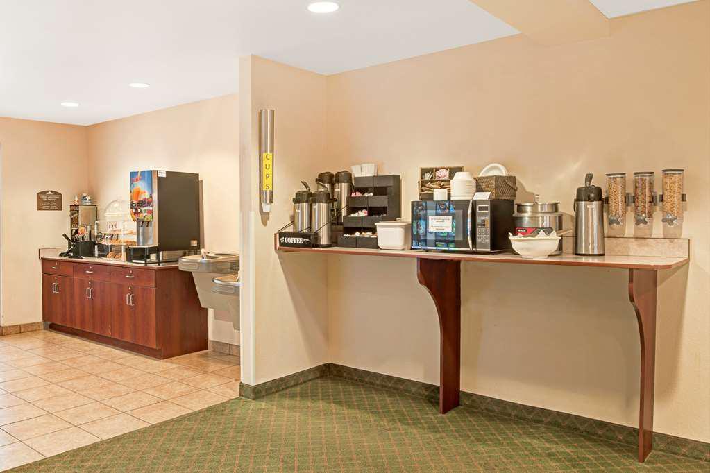Microtel Inn & Suites By Wyndham בלוויו מראה חיצוני תמונה
